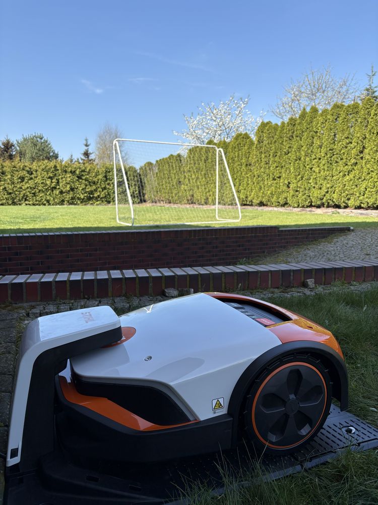 Sprzedaż i montaż robotów koszących STIHL/STIGA/CRAMER
