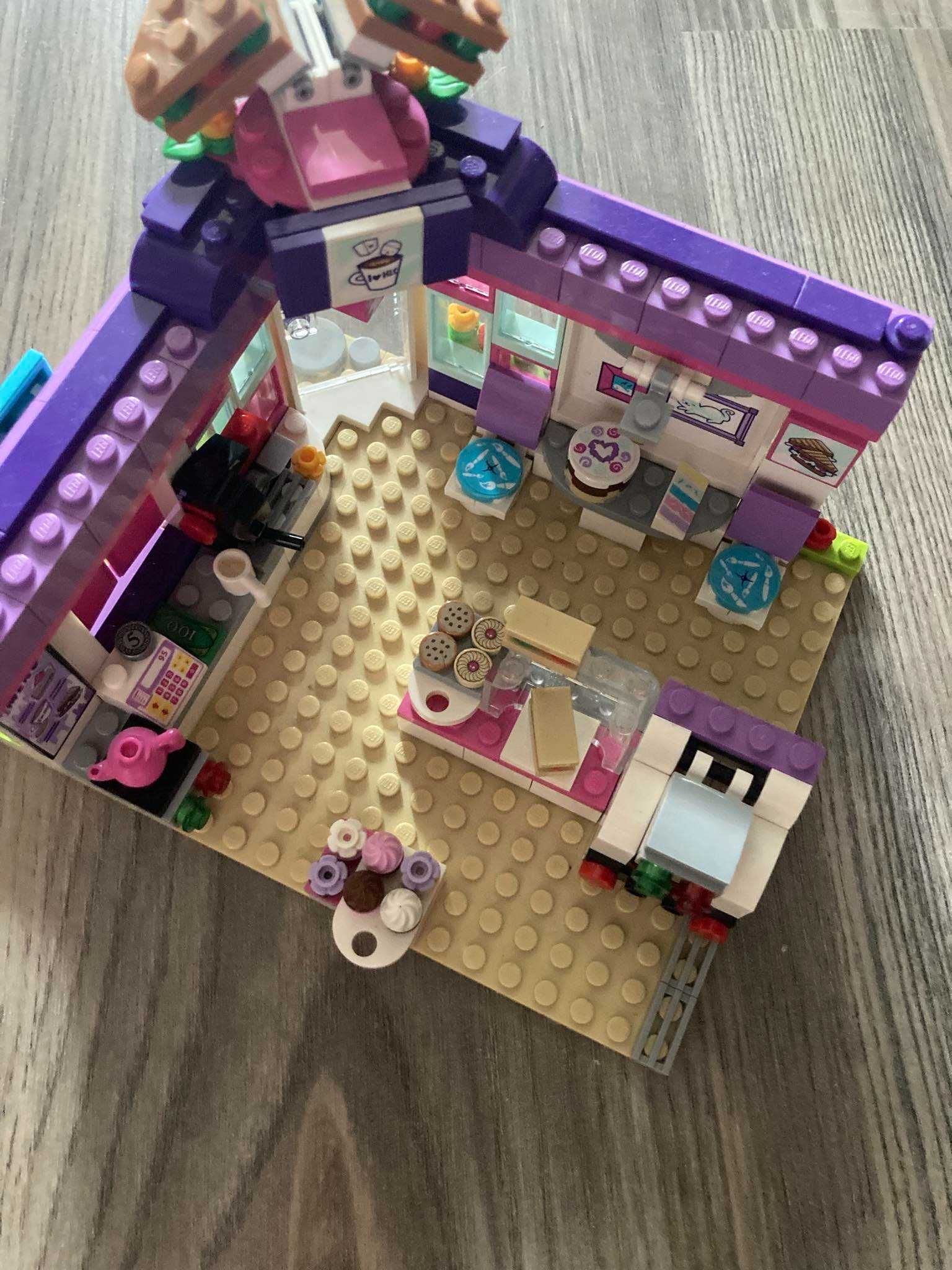 LEGO Friends 41336 Artystyczna Kawiarnia Emmy