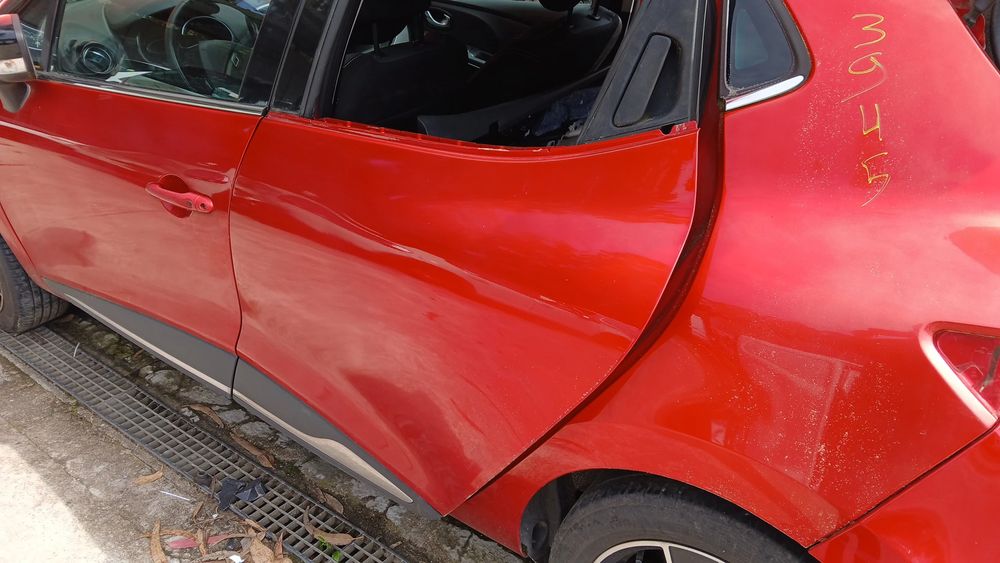 Porta trás esquerda RENAULT Clio IV (BH_)