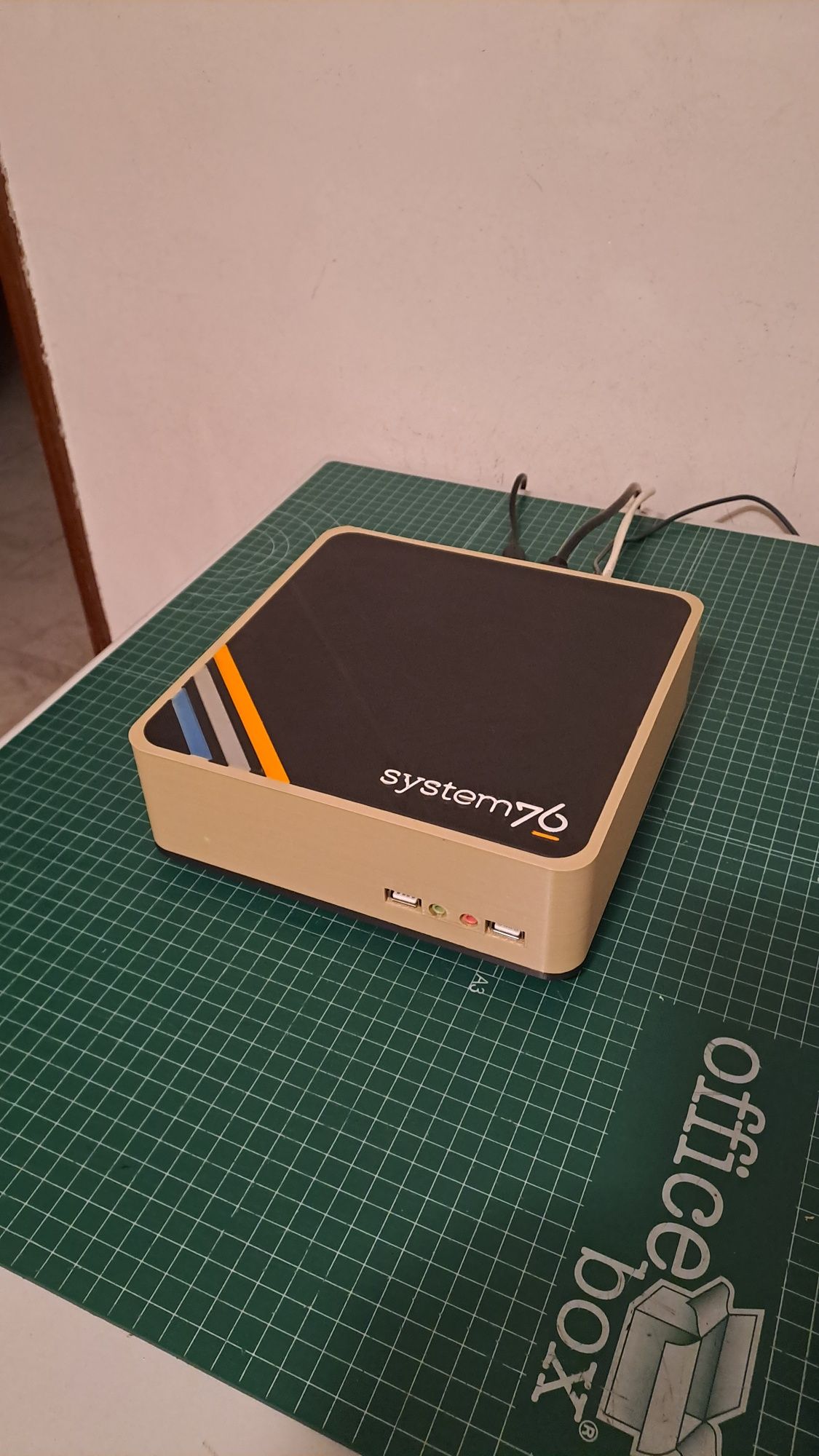 Mini PC System76