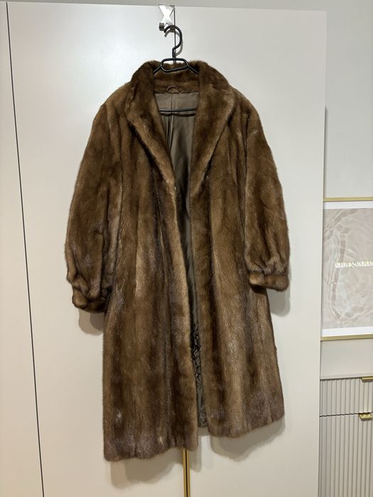 Saga furs płaszcz futro kożuch mink norka