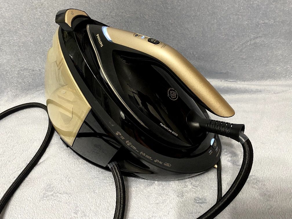 Парогенератор Philips PerfectCare 8000 Series PSG8 140/80) Праска