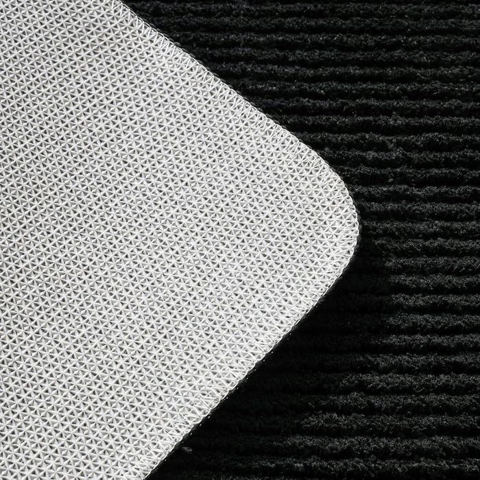 Wycieraczka Pod Drzwi Do Wnętrz Antypoślizgowa Miękka Czarny 60X90 Cm