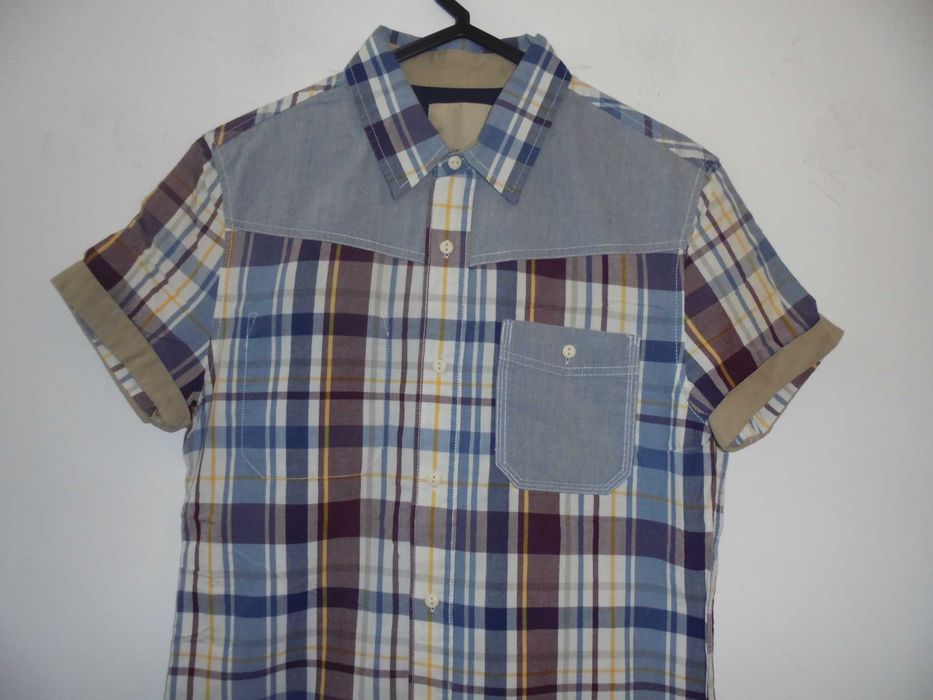 camisa de homem da marca Bershka