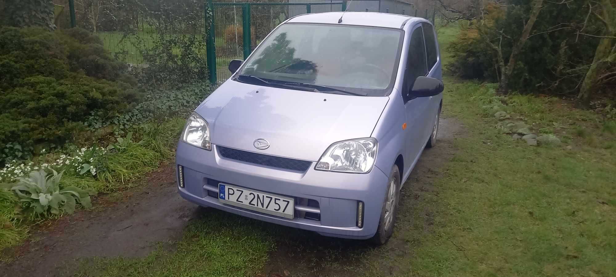 Daihatsu Coure 1.0 benzyna gaz 18 zł/ 100 km, el szyby lusterka, radio