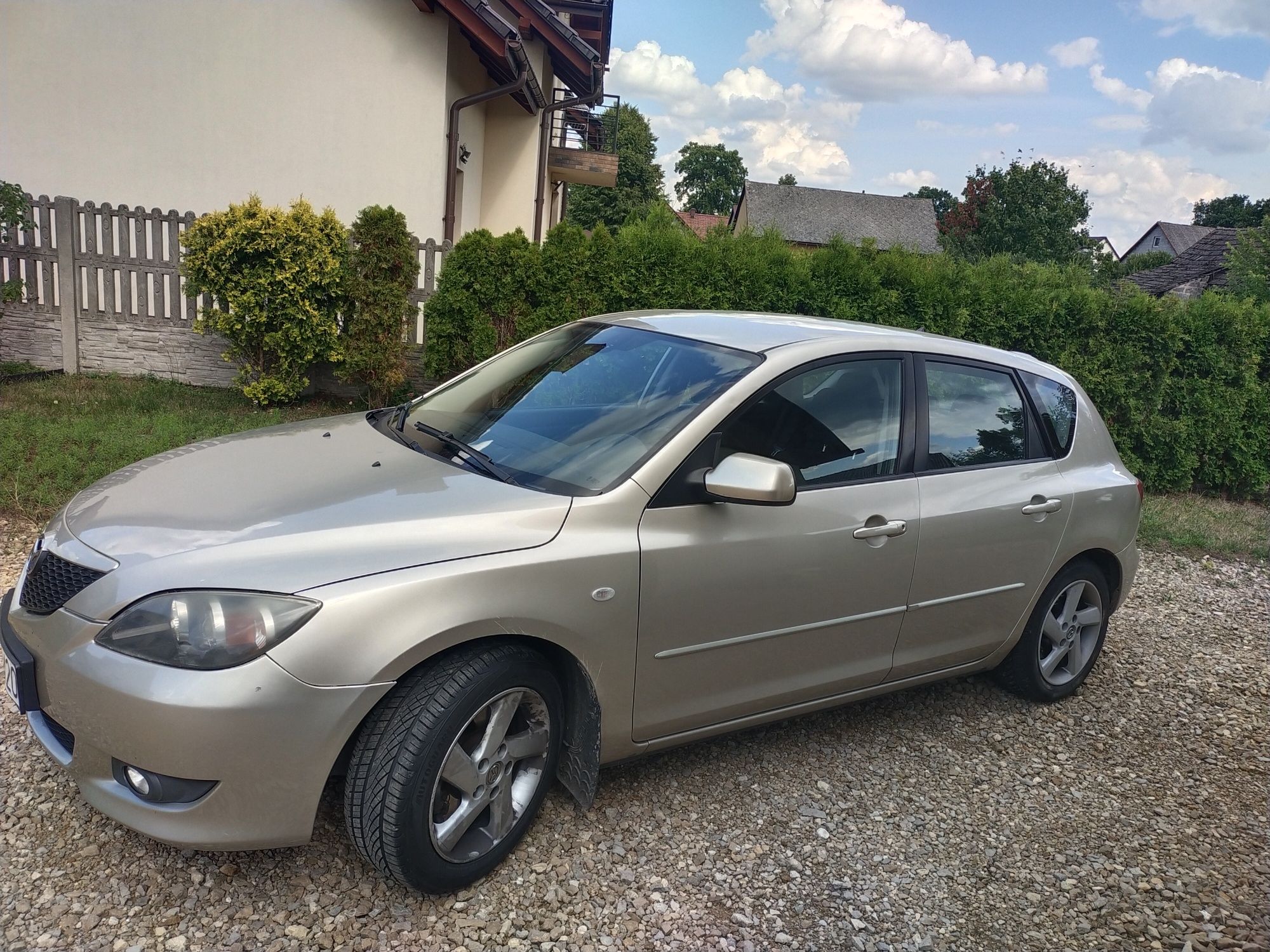 Mazda 3 rok 2006 gaz