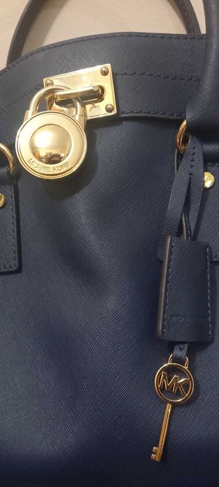 Michael Kors Hamilton na ramię do ręki granatowa torebka