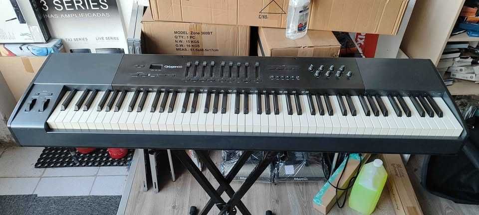 M-Audio Oxygen88 teclas hammer mechanics