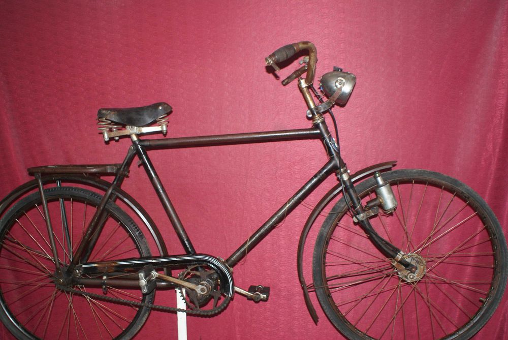 Zabytkowy rower rama plus części Adler model 53 WH OKAZJA CENOWA