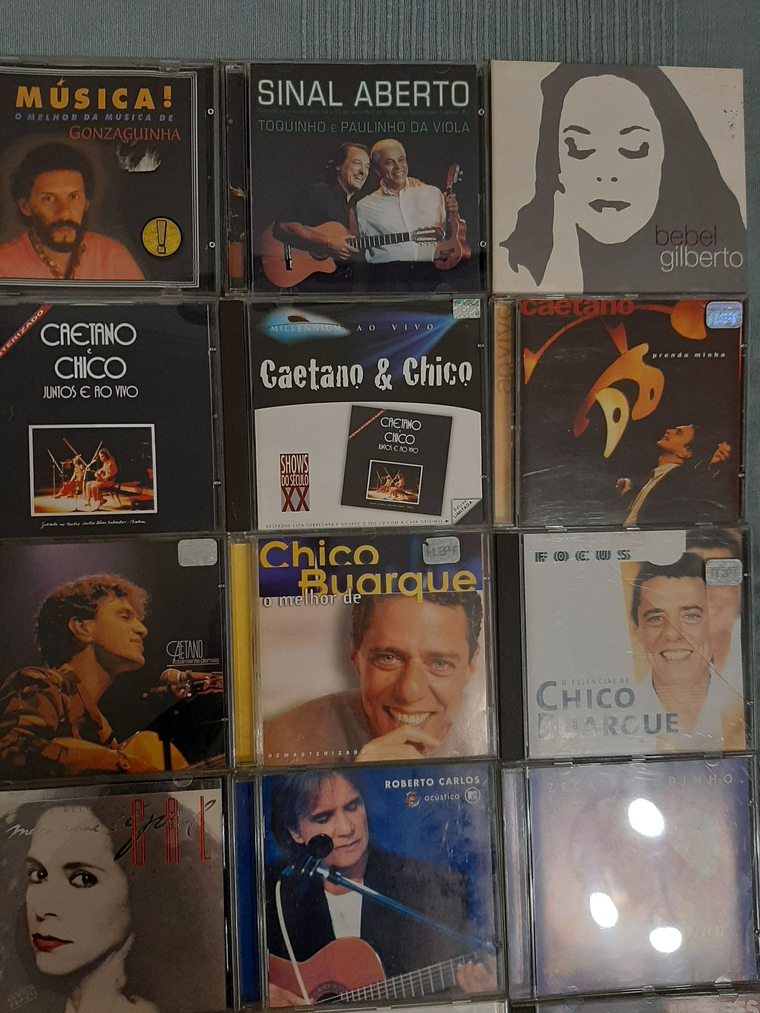 32 DVD MUSICAIS 15 CDS música brasileira