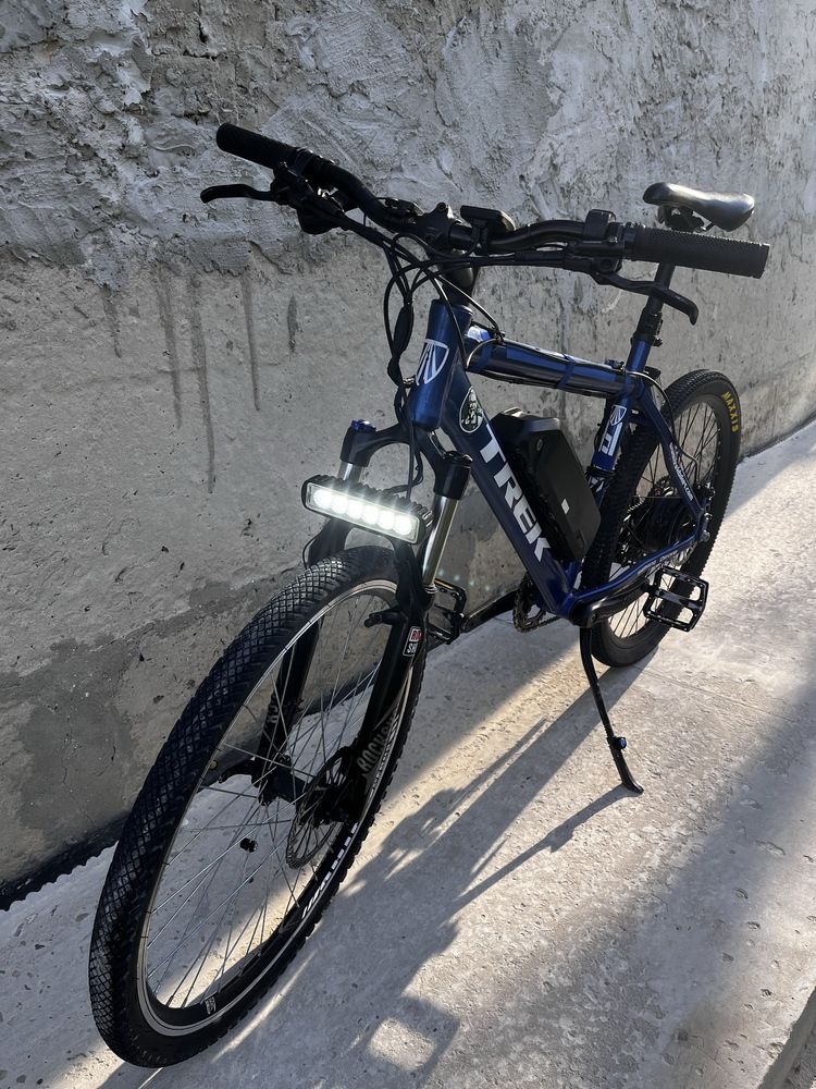 Електро велосипед trek 750w 48v 26 колесо