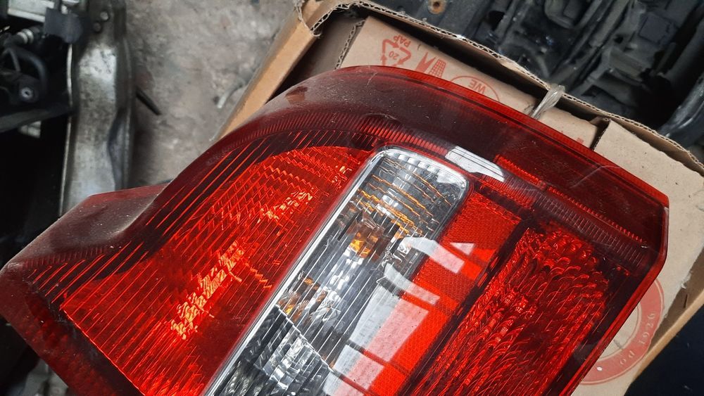 lampa prawa tylna Volvo S80 I 1 oryginał