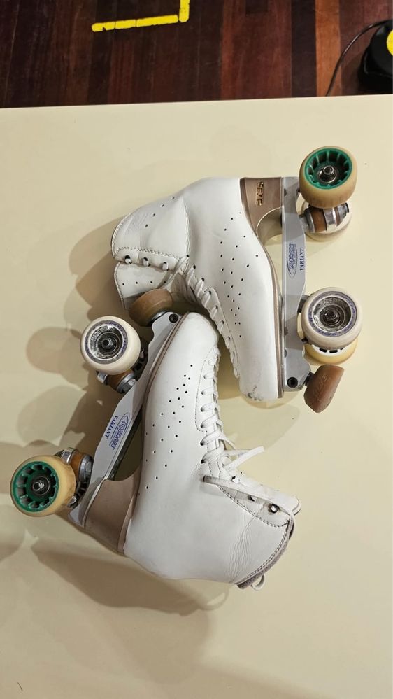 Patins em 2.ª mão