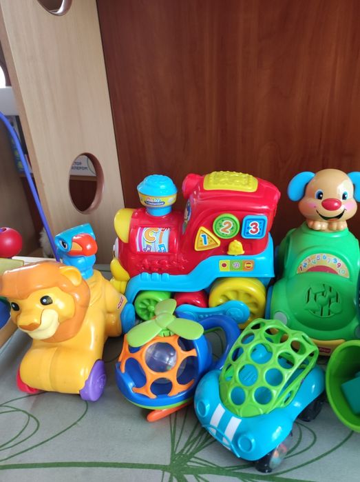 Інтерактивні іграшки для малюка