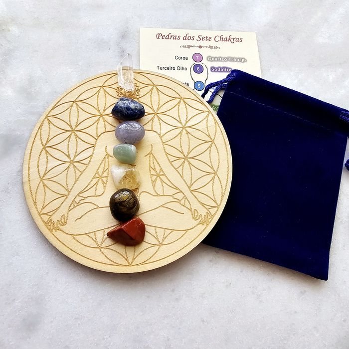 Kit Equilíbrio dos Chakras (Placa madeira + 7 Pedras)