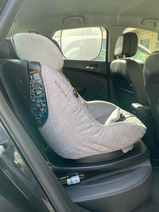 Cadeira Auto Bébé Confort AxissFix