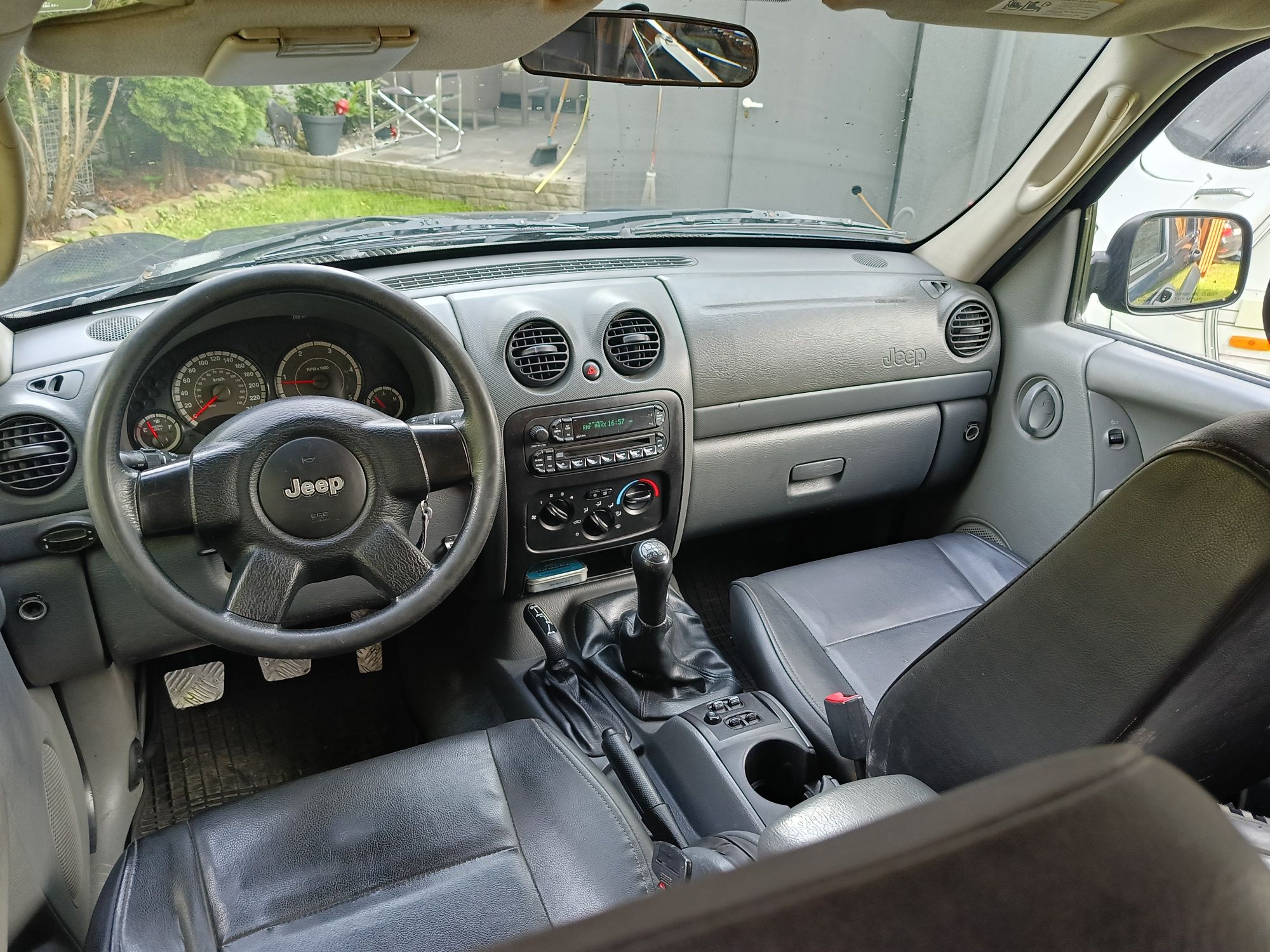 Jeep Cherokee kJ