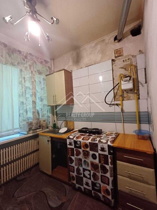 Продаж 2 кімн. сталінки по вул. Дишинського