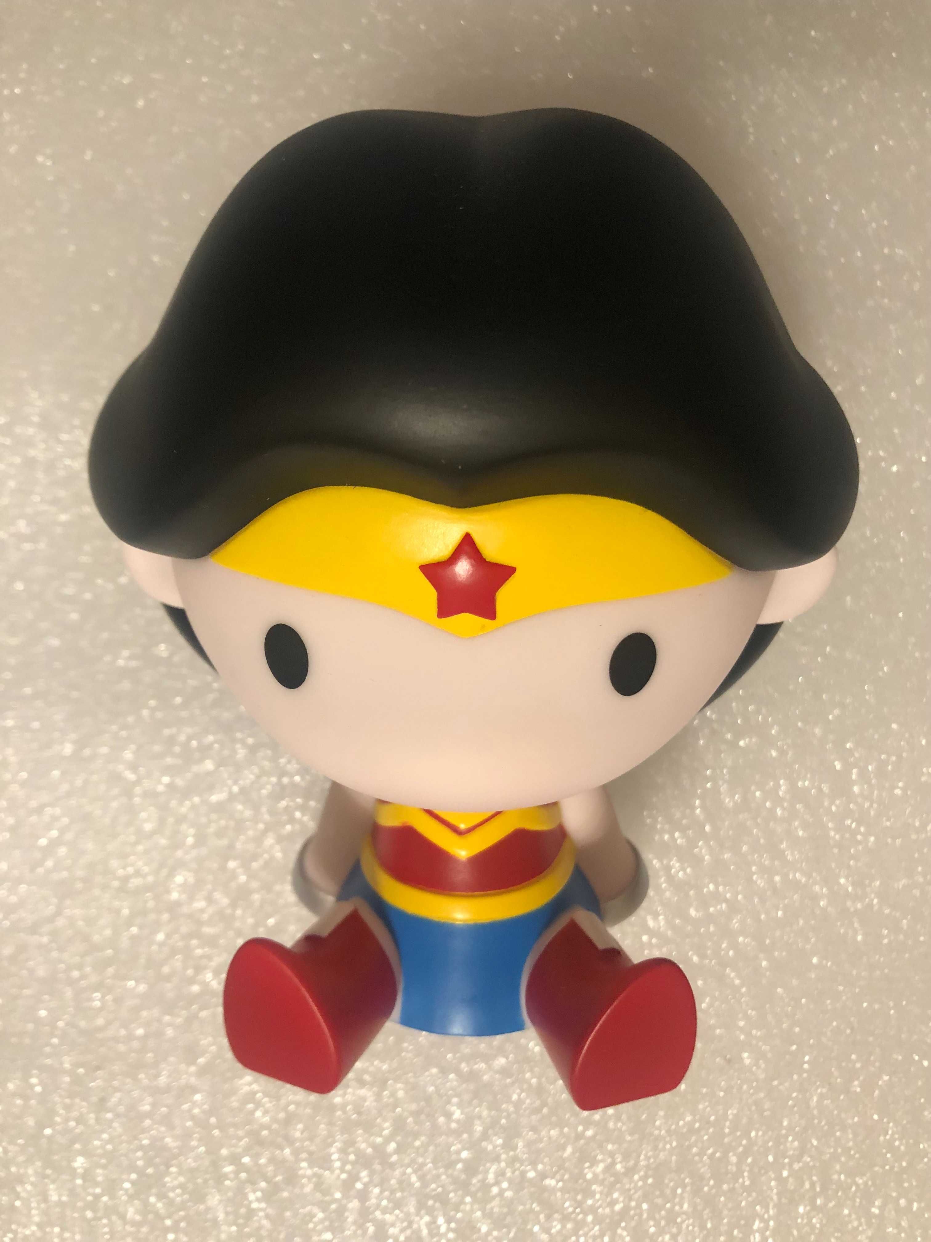 Plastoy 80066 Figurka Skarbonka Wonder Woman 16 cm