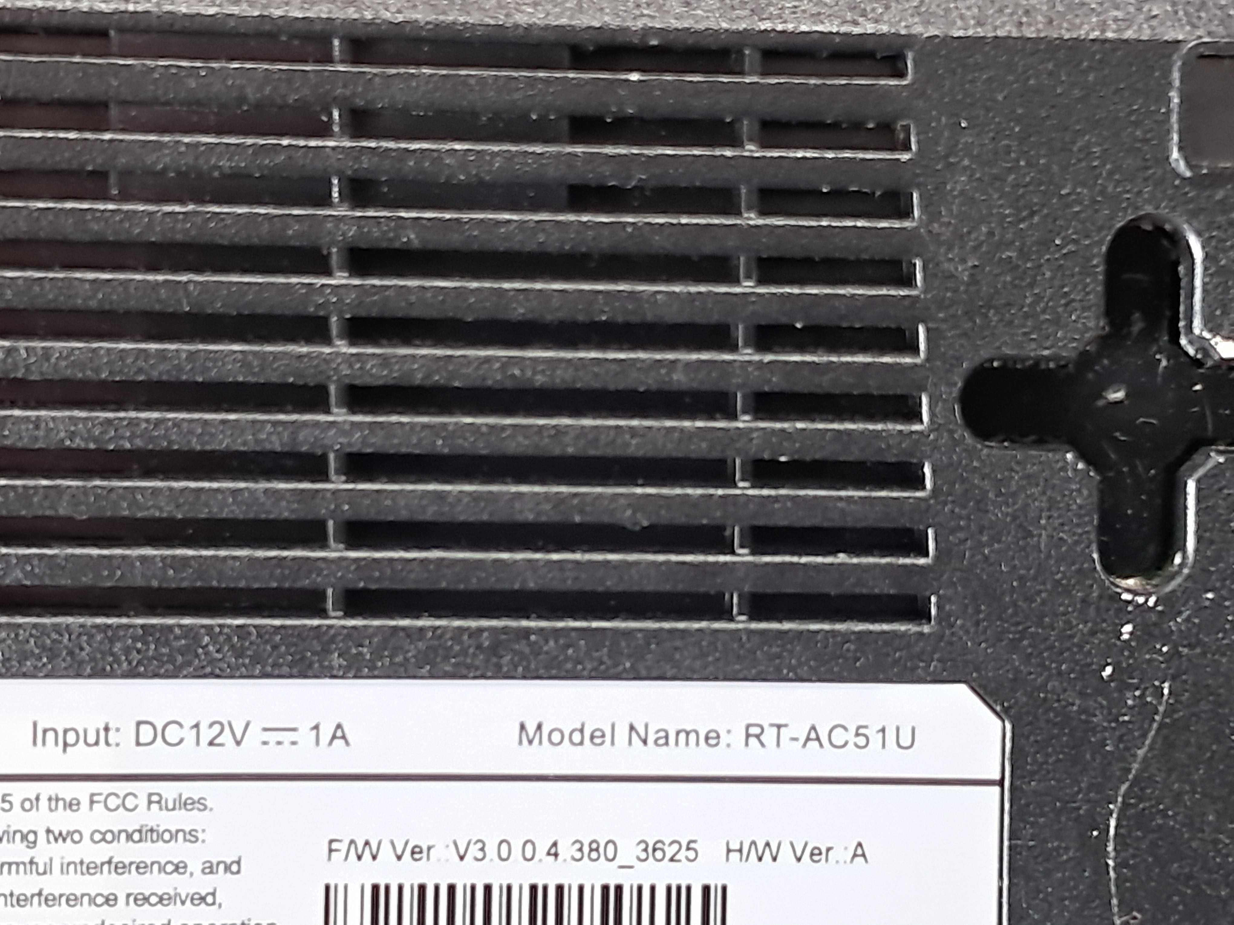 Router Asus RT-AC51U