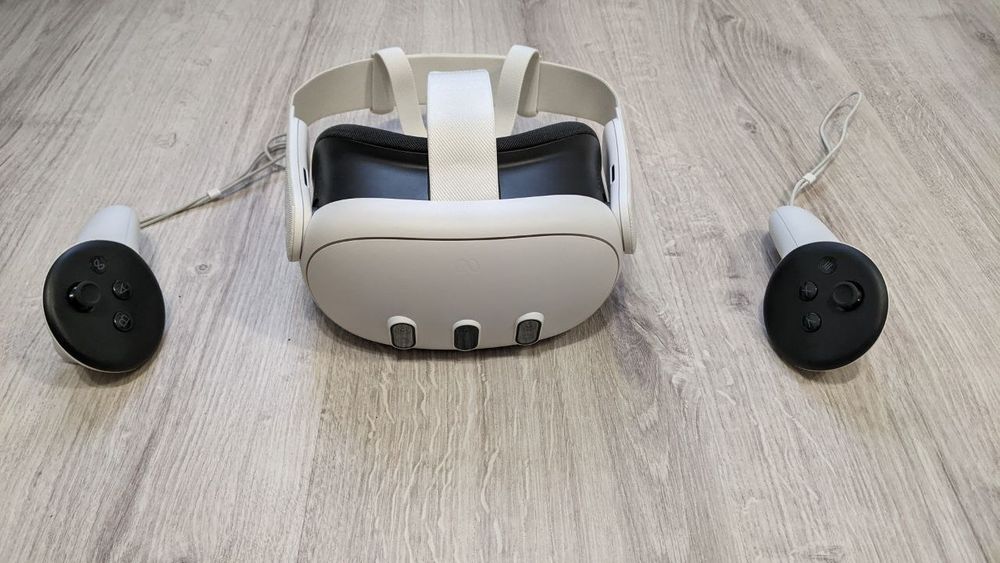 Комплект VR: Meta Quest 3 512Gb + KIWI Link Кабель
Стан: Як новий (куп