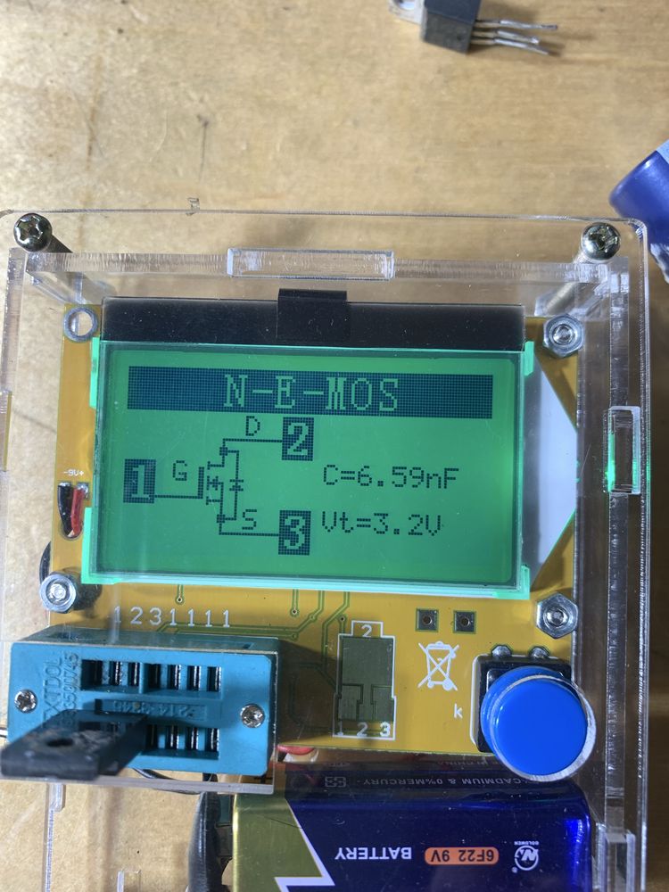 Tester podzespolow elektronicznycz