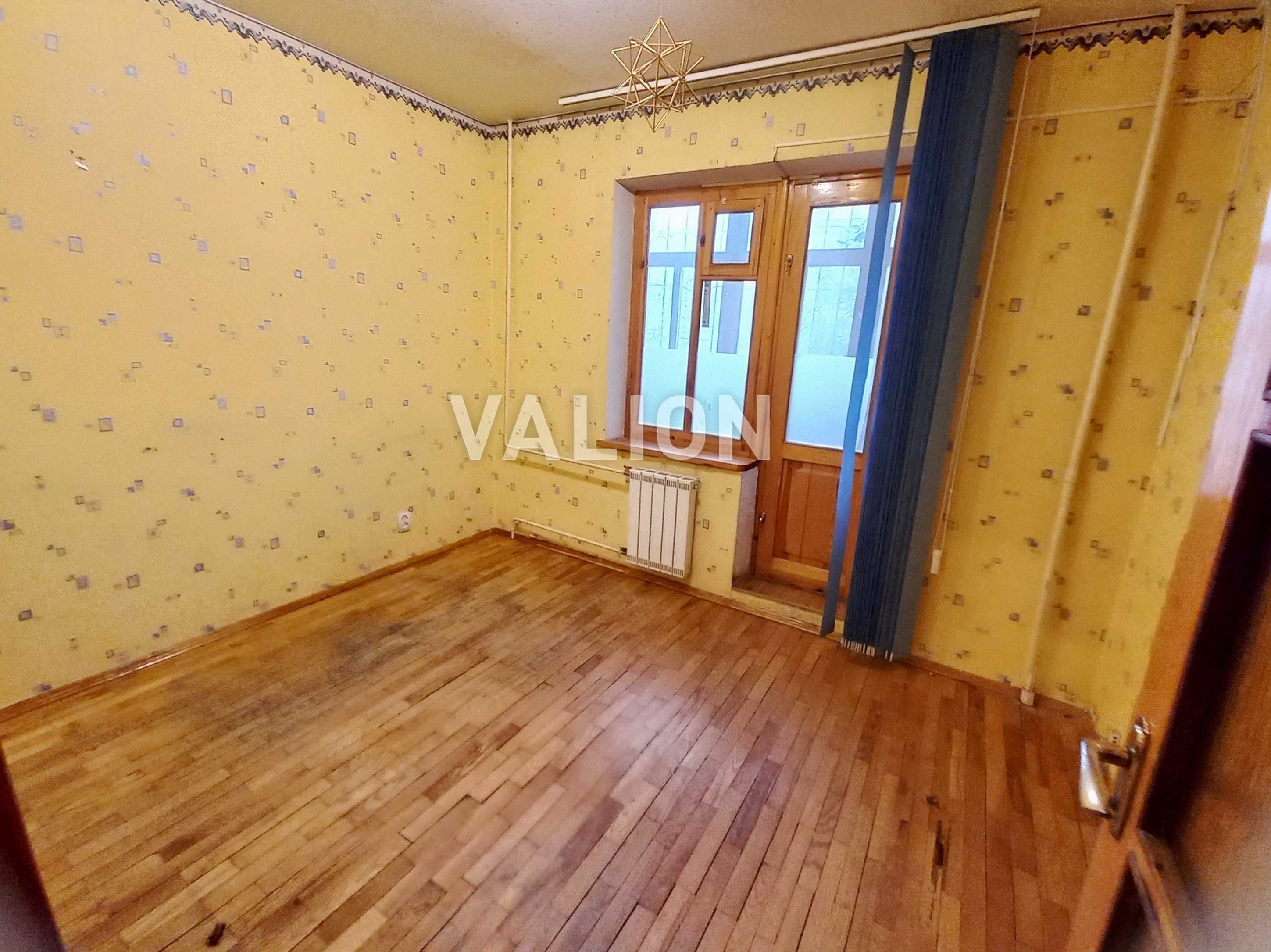 Без % Продаж 5-кім. кв. вул Васильківська 38, поруч метро, Максимовича