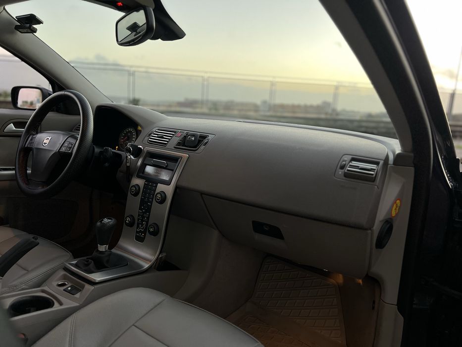 Volvo V50 2.0D 136cv - 04