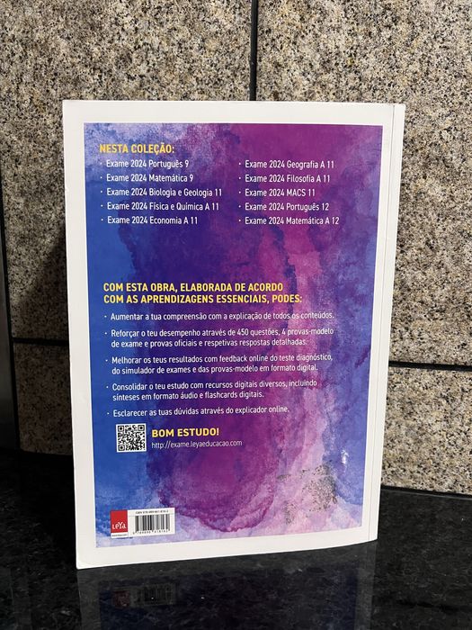 Livro Preparação de exame Economia A