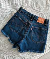 Levi's Ribcage Shorts krótkie spodenki jeansowe szorty postrzępione 27