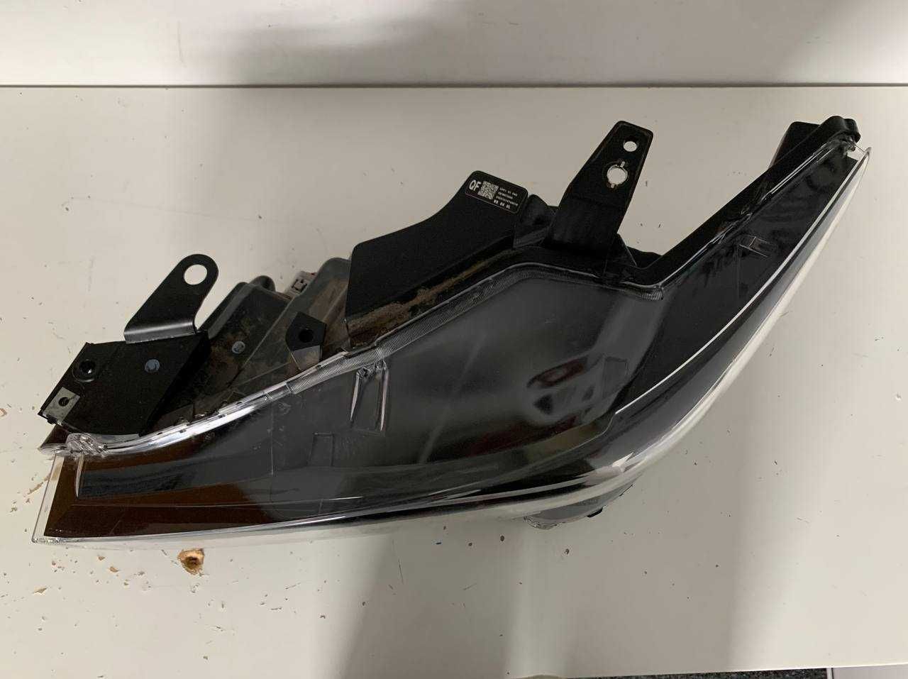 Lewa Lampa Reflektor Mazda CX-5 Full LED bez AFS i ringów 2022+ USA