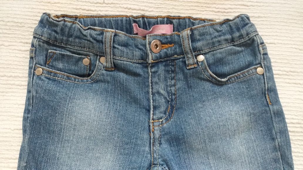 Spodnie jeansy dziewczęce r. 116