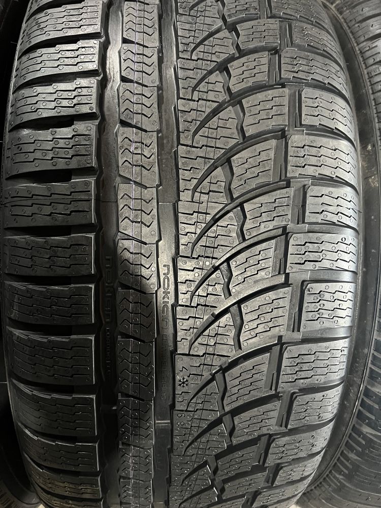 255/55/18 R18 Nokian WR A4 4шт новые зима