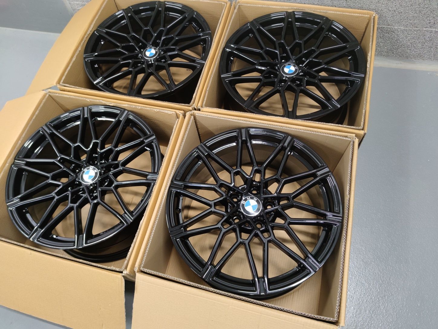 Felgi BMW GTS 19 " 5x120czarny połysk