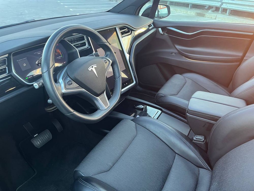 Tesla Model X Dual Motor