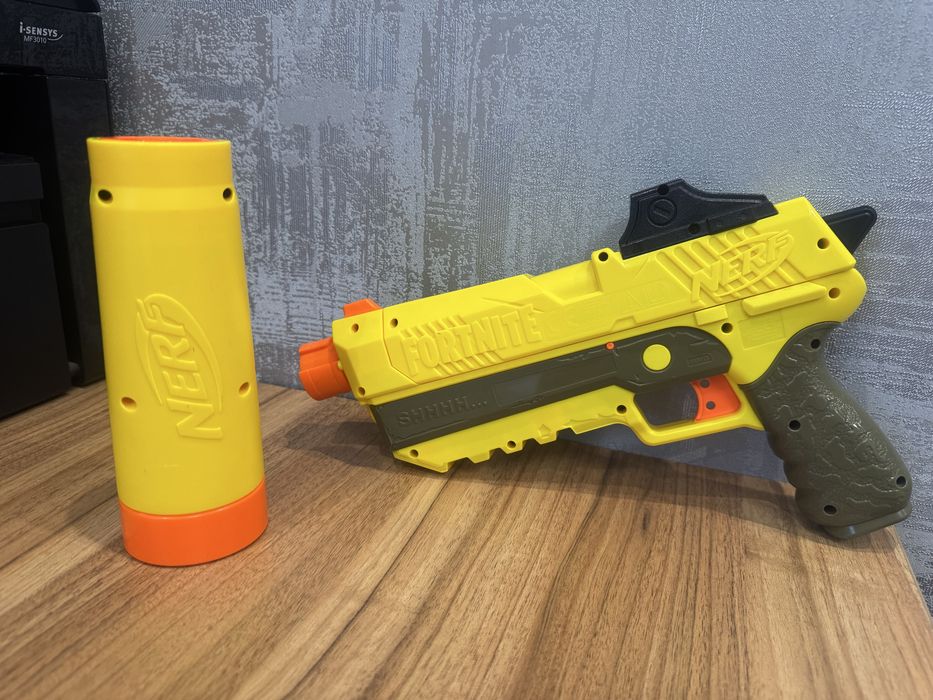 Пістолет nerf fortnite