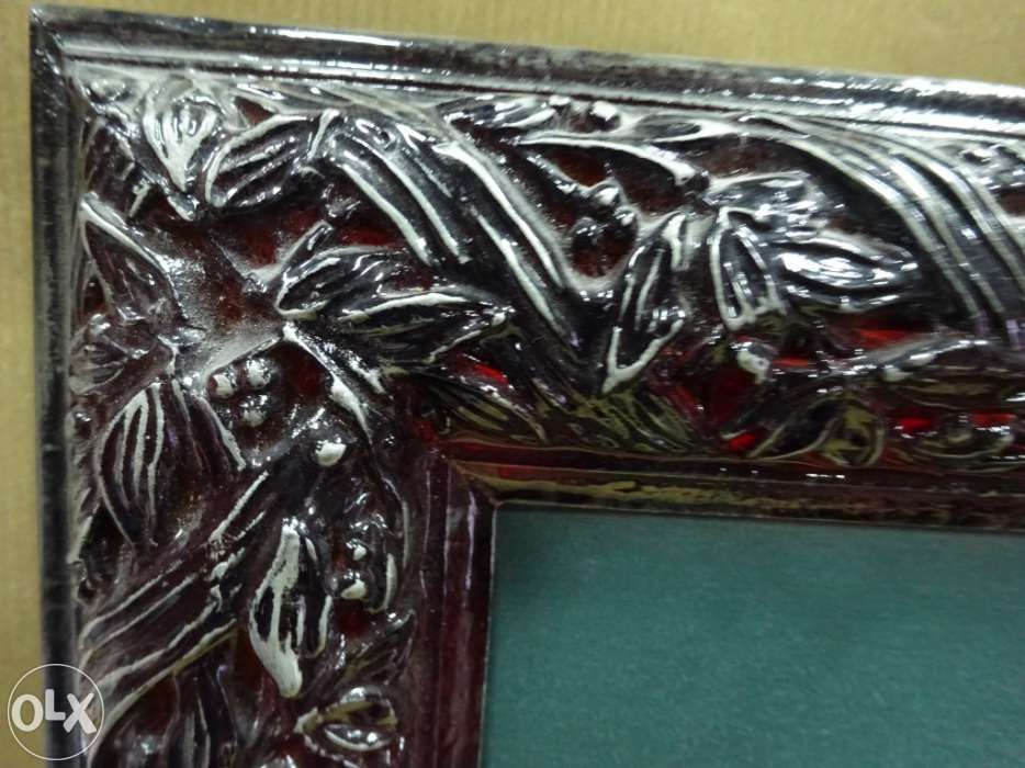 Quadro c/ cavalos em relevo - novo