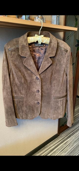 Пиджак замшевый шоколад 48 размер
