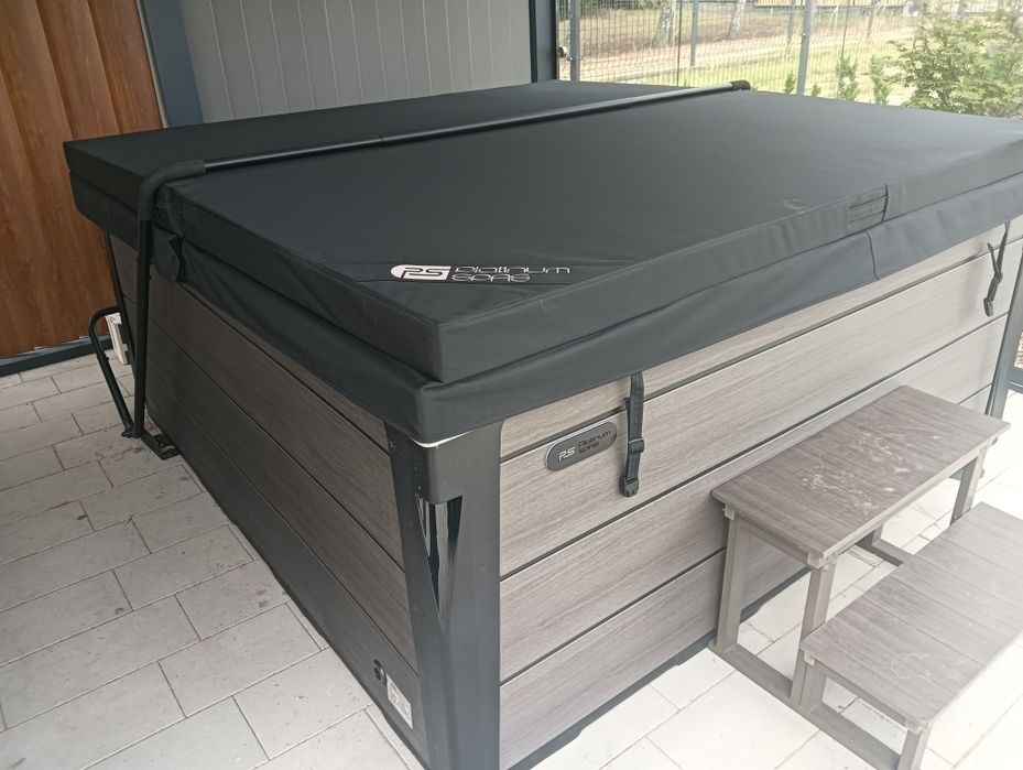 Wystawowa wanna ogrodowa  ONYX nowy model