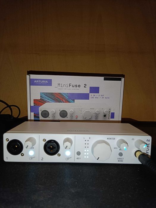 Аудіо інтерфейс/карта Arturia MiniFuse 2
