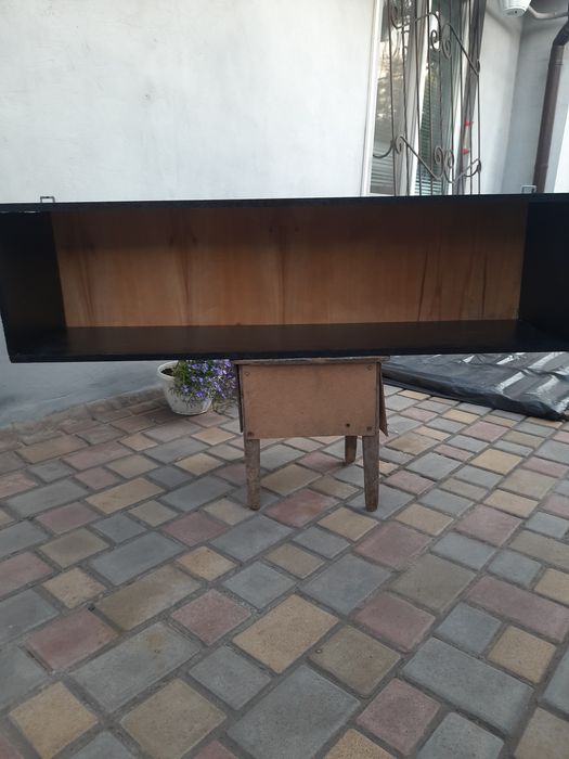 Книжная полка  подвесная