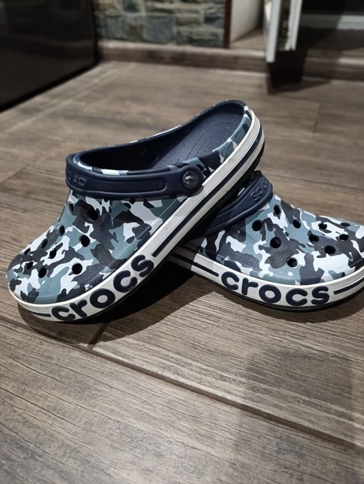 Крокси 43 розмір