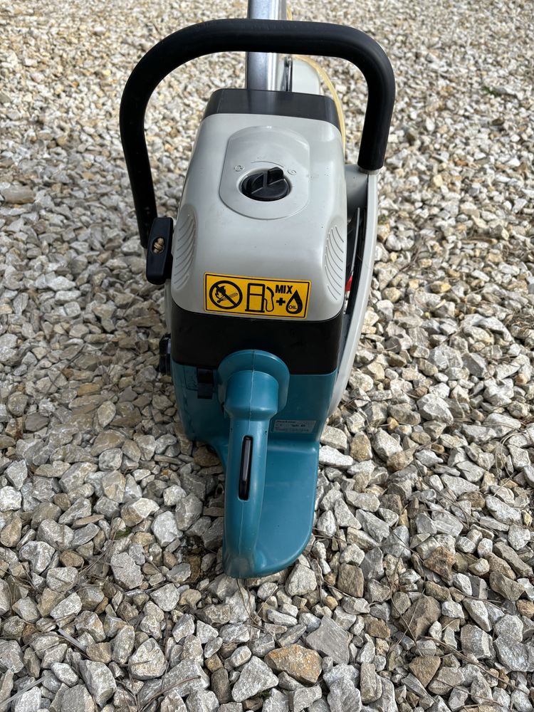Przecinarka spalinowa Makita plus 2 tarcze diamentowe  40 cm