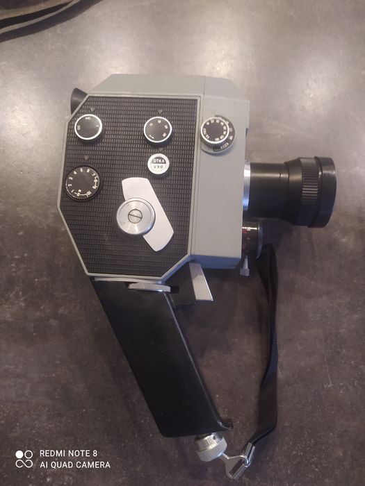 Кинокамера Кварц 2-8С