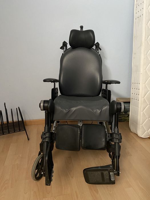 Cadeira de Rodas Rea Clematis