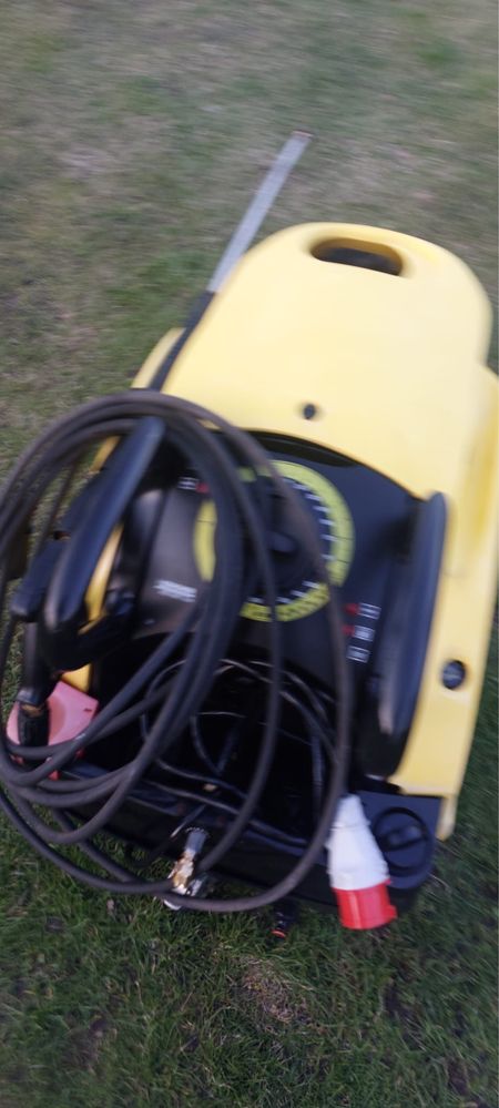 Myjka Cisnieniowa Karcher HDS 698 C Eco