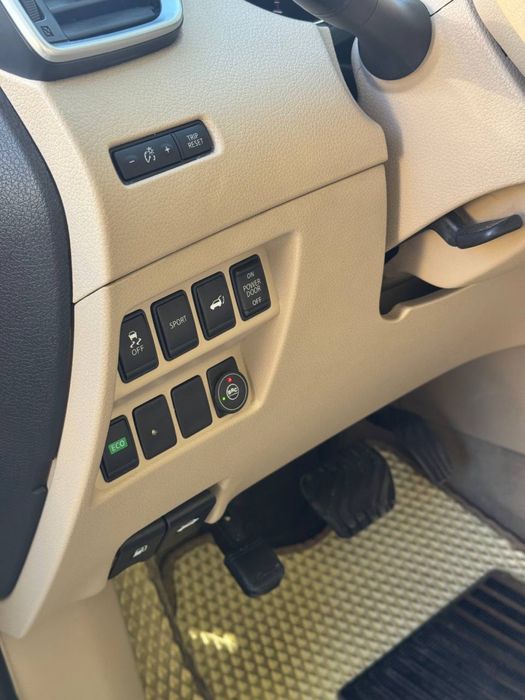 Продаж власного авто Nissan Rogue SL 2015 2,5 бензин /газ