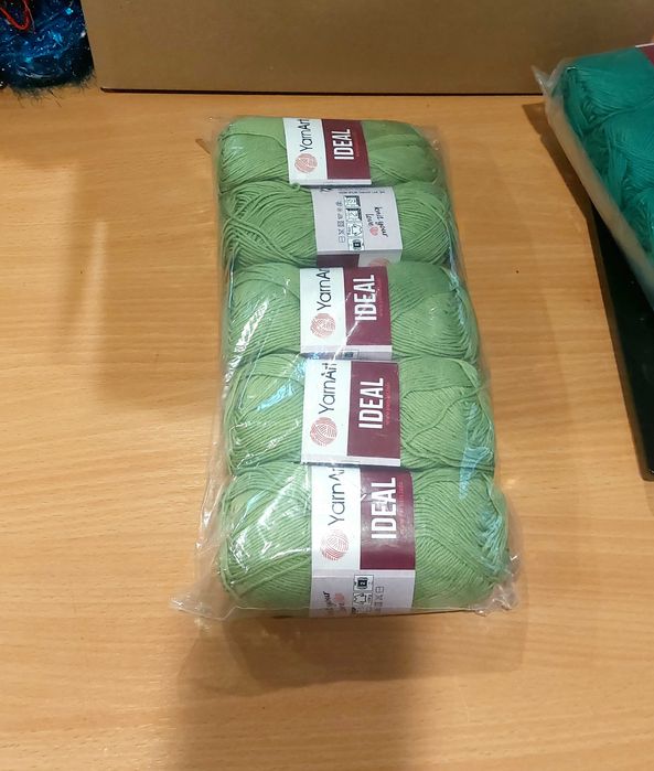 włóczka Yarnart Ideal 235 groszkowa 5 motków - REZERWACJA!!