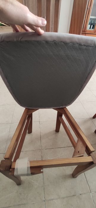 Mesa de sala madeira e vidro 160x100 com 6cadeiras novas