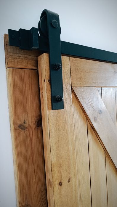 Drzwi LOFT drewniane solidne przesuwne